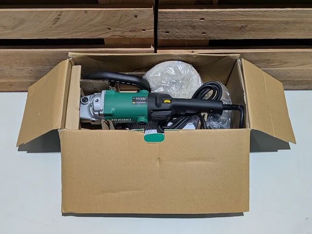 Polijstmachine, hikoki, sp 18va - afbeelding 2 van  5