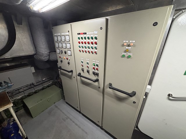 Politievaartuig / patrouillevaartuig engelaer shipbuilding b.v. , p-3, bouwjaar 1997 - afbeelding 44 van  81