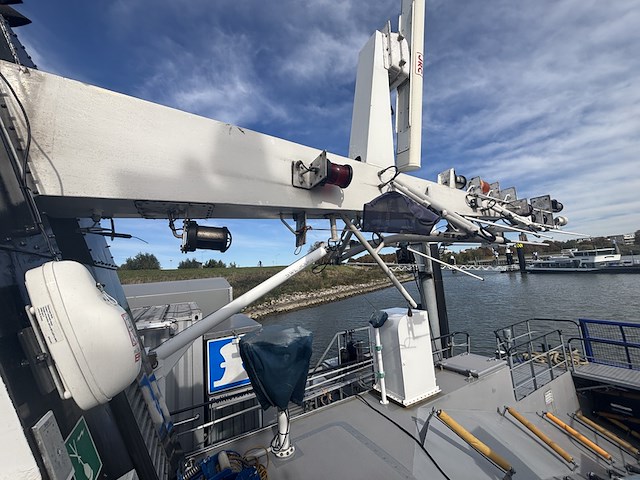 Politievaartuig / patrouillevaartuig engelaer shipbuilding b.v. , p-3, bouwjaar 1997 - afbeelding 61 van  81