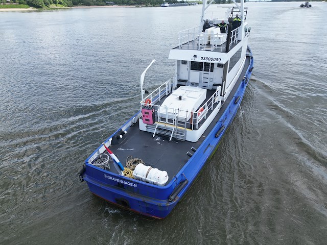 Politievaartuig / patrouillevaartuig (p1), wit en blauw - afbeelding 46 van  122