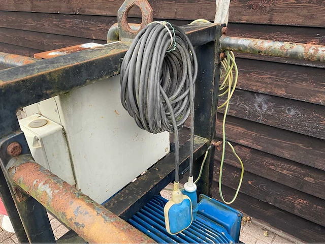 Pollman avp 500 e vuilwaterpomp - afbeelding 6 van  15