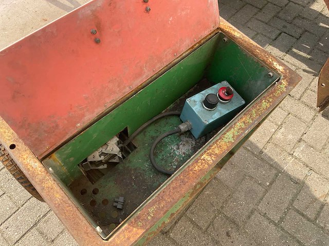 Pollner zaag, boor frees machine - afbeelding 11 van  12