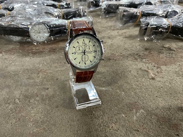 Polshorloge (40x) - afbeelding 2 van  5