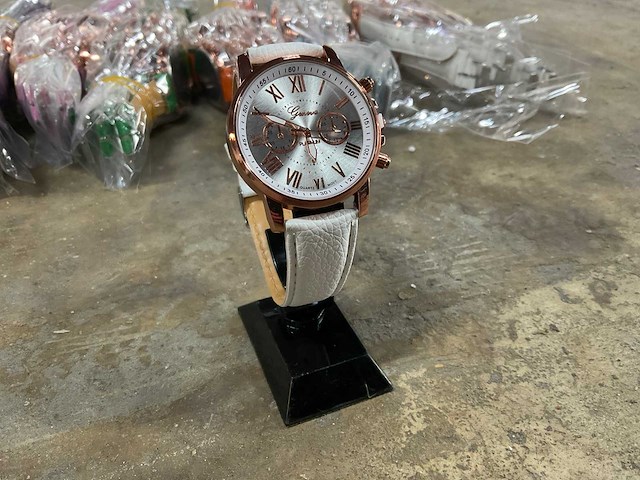 Polshorloge (60x) - afbeelding 4 van  9