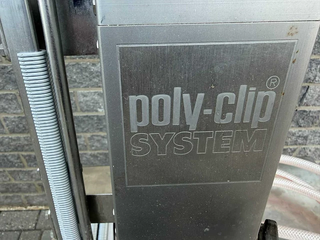 Poly clip - op lucht - clippermachine - afbeelding 4 van  6