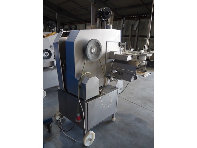 Poly-clip system gmbh & co. kg - afbeelding 8 van  13