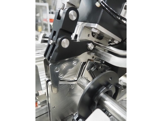 Poly-clip system gmbh & co. kg - afbeelding 2 van  15