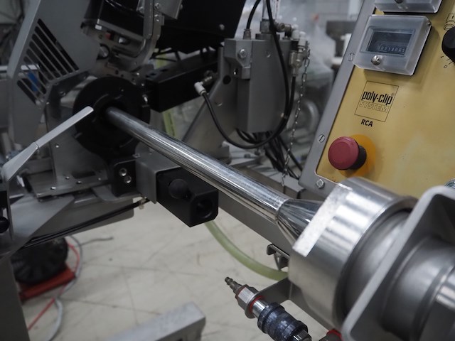 Poly-clip system gmbh & co. kg - afbeelding 12 van  15