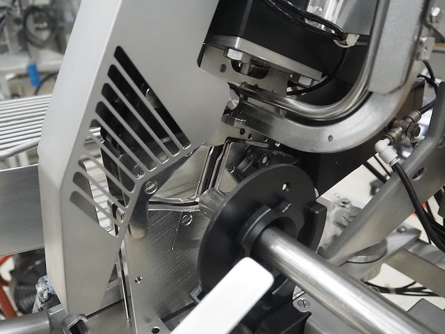 Poly-clip system gmbh & co. kg - afbeelding 13 van  15