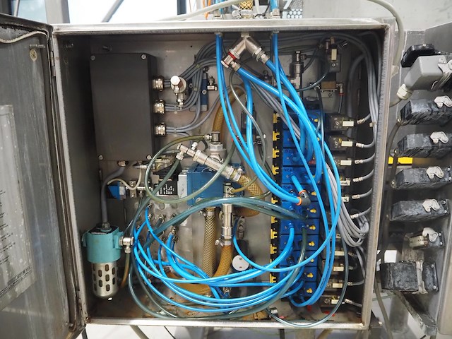 Poly-clip system gmbh & co. kg - afbeelding 6 van  18