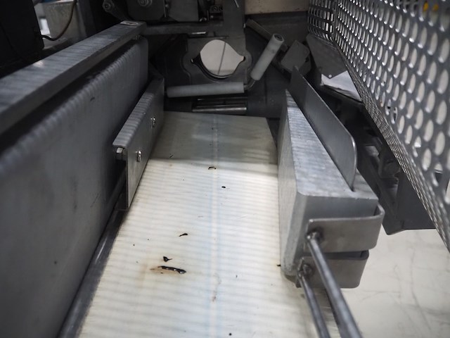 Poly-clip system gmbh & co. kg - afbeelding 18 van  18