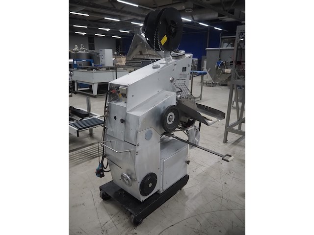 Poly-clip system gmbh & co. kg - afbeelding 10 van  15