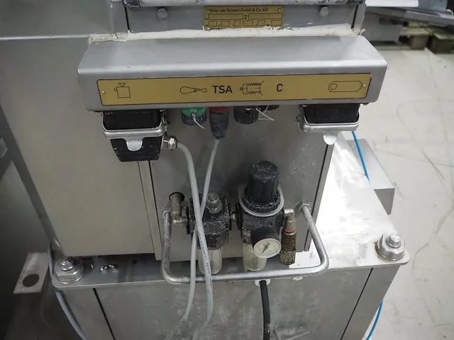 Poly-clip system gmbh & co. kg - afbeelding 19 van  32