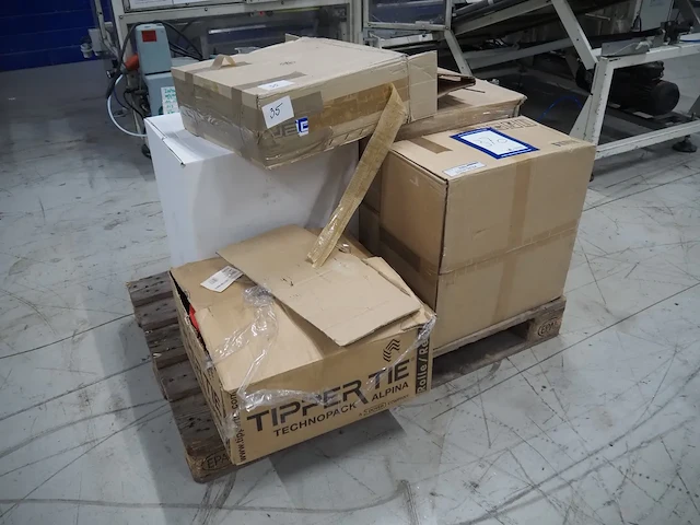 Poly-clip system gmbh & co. kg - afbeelding 1 van  8