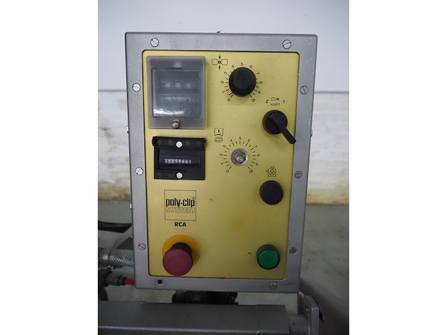 Poly-clip system gmbh & co.kg - afbeelding 7 van  16