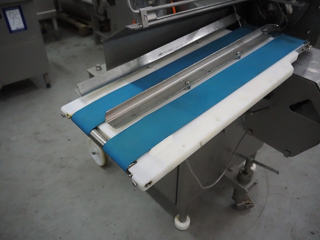 Poly-clip system gmbh & co.kg - afbeelding 6 van  19