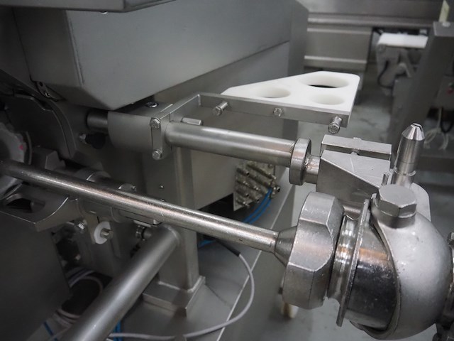 Poly-clip system gmbh & co.kg - afbeelding 17 van  19