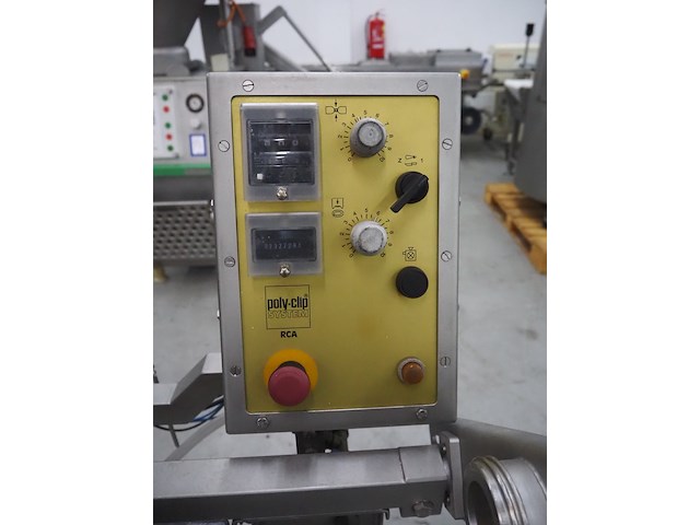 Poly-clip system gmbh & co.kg - afbeelding 6 van  15