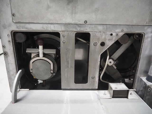 Poly-clip system gmbh - afbeelding 10 van  22