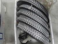 Poly-clip system gmbh - afbeelding 14 van  22