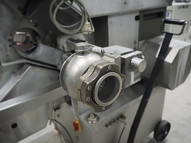 Poly-clip system gmbh - afbeelding 18 van  22