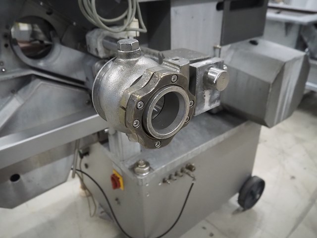 Poly-clip system gmbh - afbeelding 16 van  20