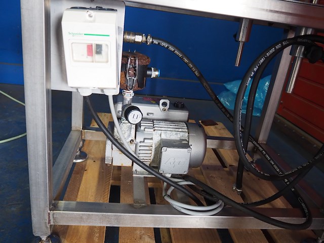 Poly-clip systems gmbh - afbeelding 12 van  12