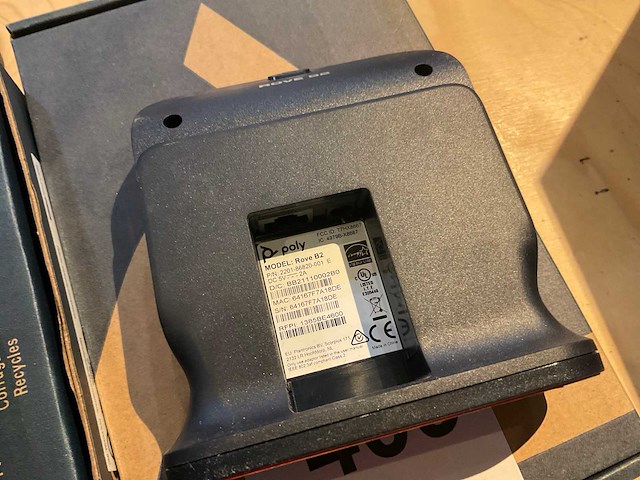 Poly dect ip telefoon - afbeelding 4 van  4