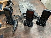 Poly rove b2 en 4x rove 20 dect telefoons - afbeelding 4 van  5