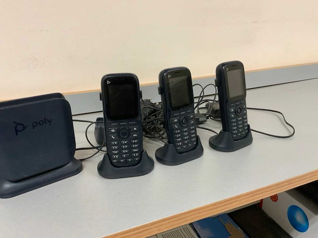 Poly rove r8 draadloze telefoon (3x) - afbeelding 3 van  5