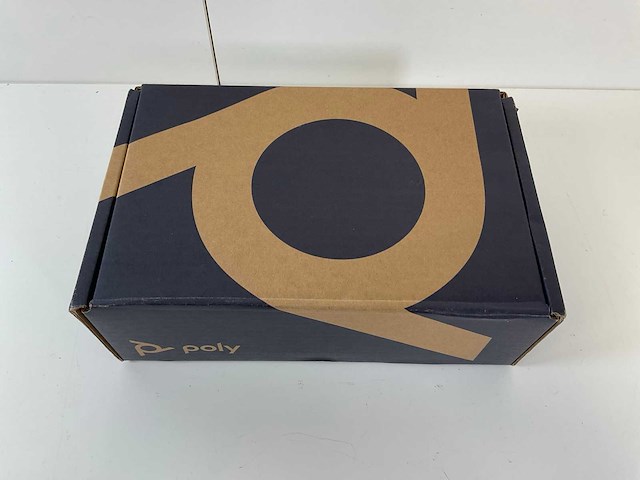 Poly (studio-tc8) 8” touchscreen control interface tablet (new) - afbeelding 2 van  8