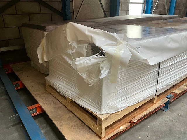 Polycarbonaat kanaalplaat (100x) - afbeelding 7 van  8