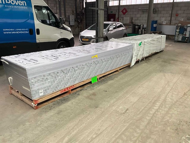 Polycarbonaat kanaalplaat (110x) - afbeelding 1 van  8