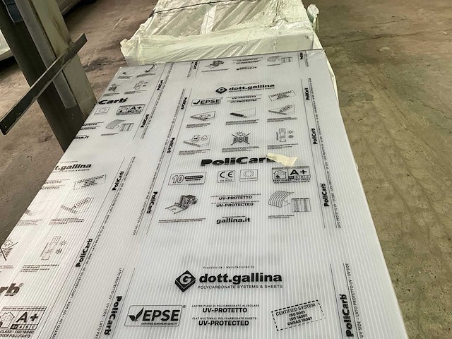 Polycarbonaat kanaalplaat (110x) - afbeelding 6 van  8