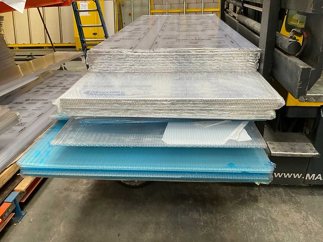 Polycarbonaat kanaalplaat (170x) - afbeelding 14 van  21