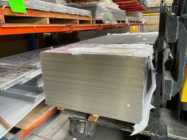 Polycarbonaat kanaalplaat (170x) - afbeelding 17 van  21