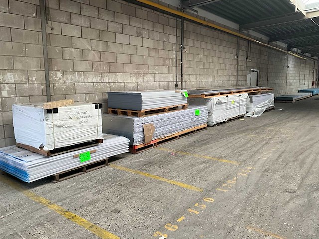 Polycarbonaat kanaalplaat (230x) - afbeelding 1 van  30