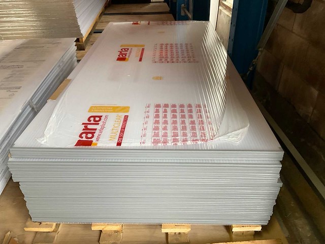 Polycarbonaat kanaalplaat (230x) - afbeelding 26 van  30