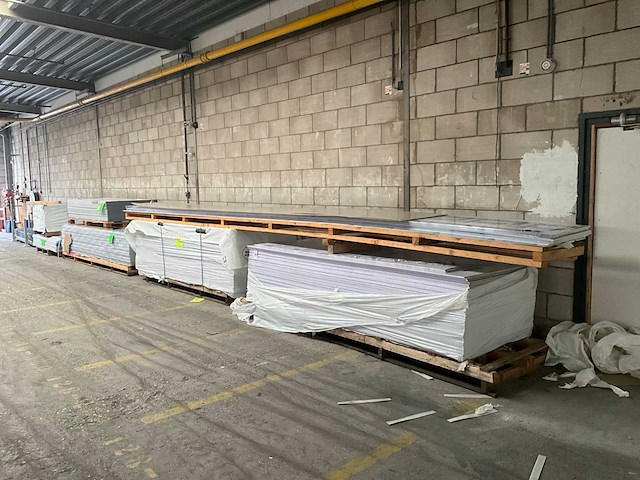 Polycarbonaat kanaalplaat (230x) - afbeelding 10 van  30