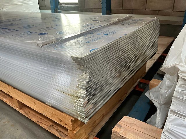 Polycarbonaat kanaalplaat (26x) - afbeelding 4 van  4