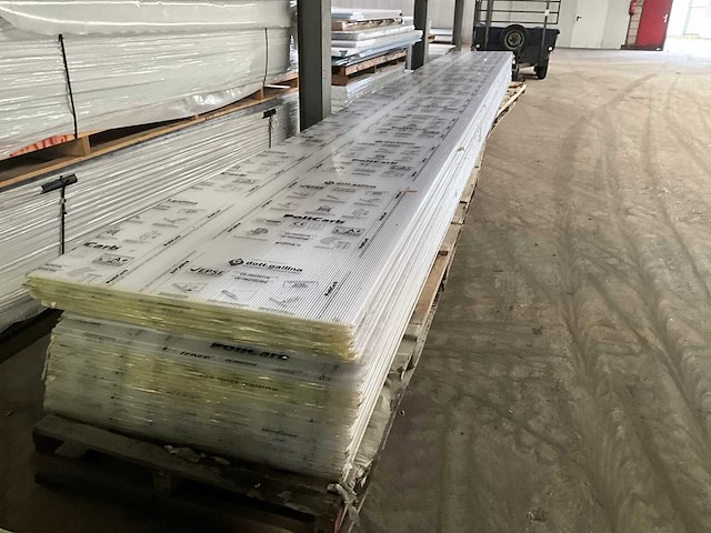 Polycarbonaat kanaalplaat (85x) - afbeelding 8 van  13