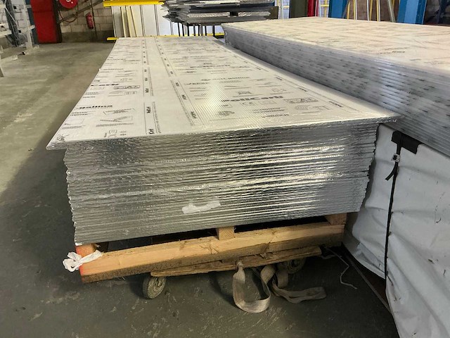 Polycarbonaat kanaalplaten (120x) - afbeelding 2 van  9