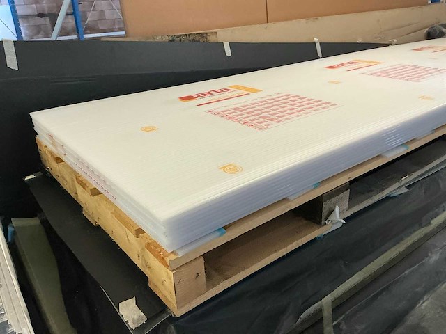 Polycarbonaat kanaalplaten (120x) - afbeelding 4 van  9