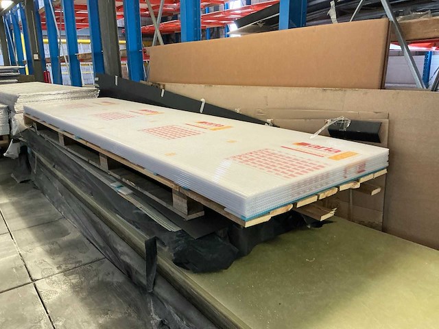 Polycarbonaat kanaalplaten (120x) - afbeelding 9 van  9