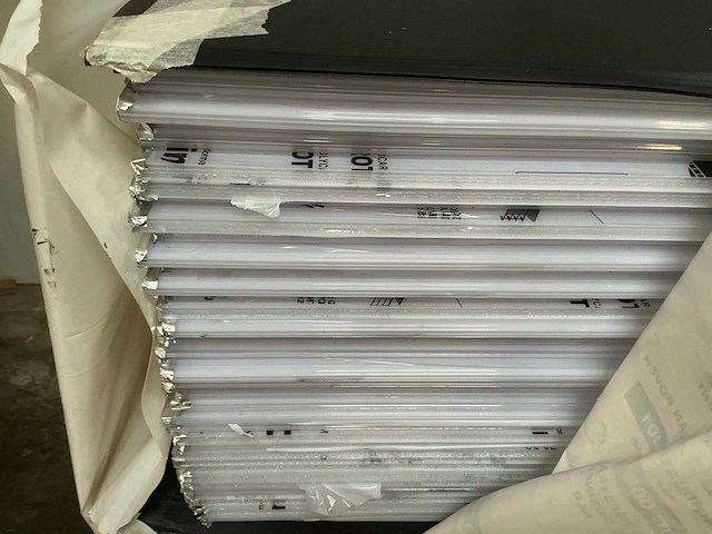 Polycarbonaat kanaalplaten (320x) - afbeelding 5 van  13