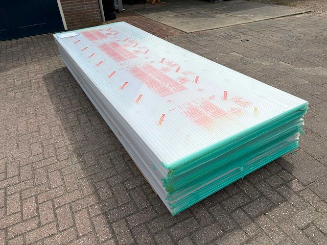 Polycarbonaat opaal 1,20 x 3,50 m - 16mm - afbeelding 1 van  5