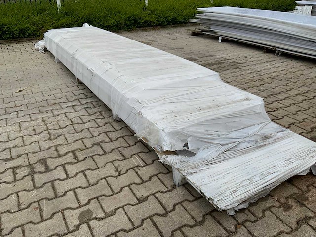 Polycarbonaat plaat 2500/4000x800/980x18mm (16x) - afbeelding 2 van  7