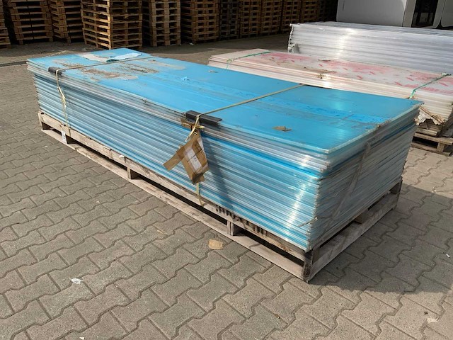Polycarbonaat plaat 3000x980x18mm (25x) - afbeelding 1 van  2