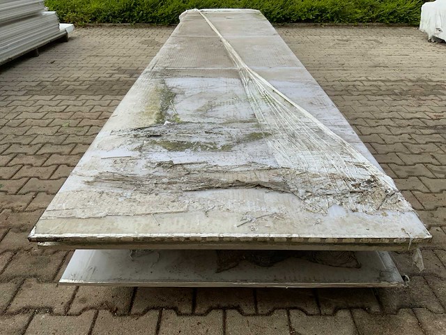 Polycarbonaat plaat mix 4000/5000x980x18mm (18x) - afbeelding 5 van  6