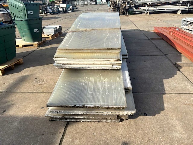Polycarbonaat plaat - afbeelding 2 van  5